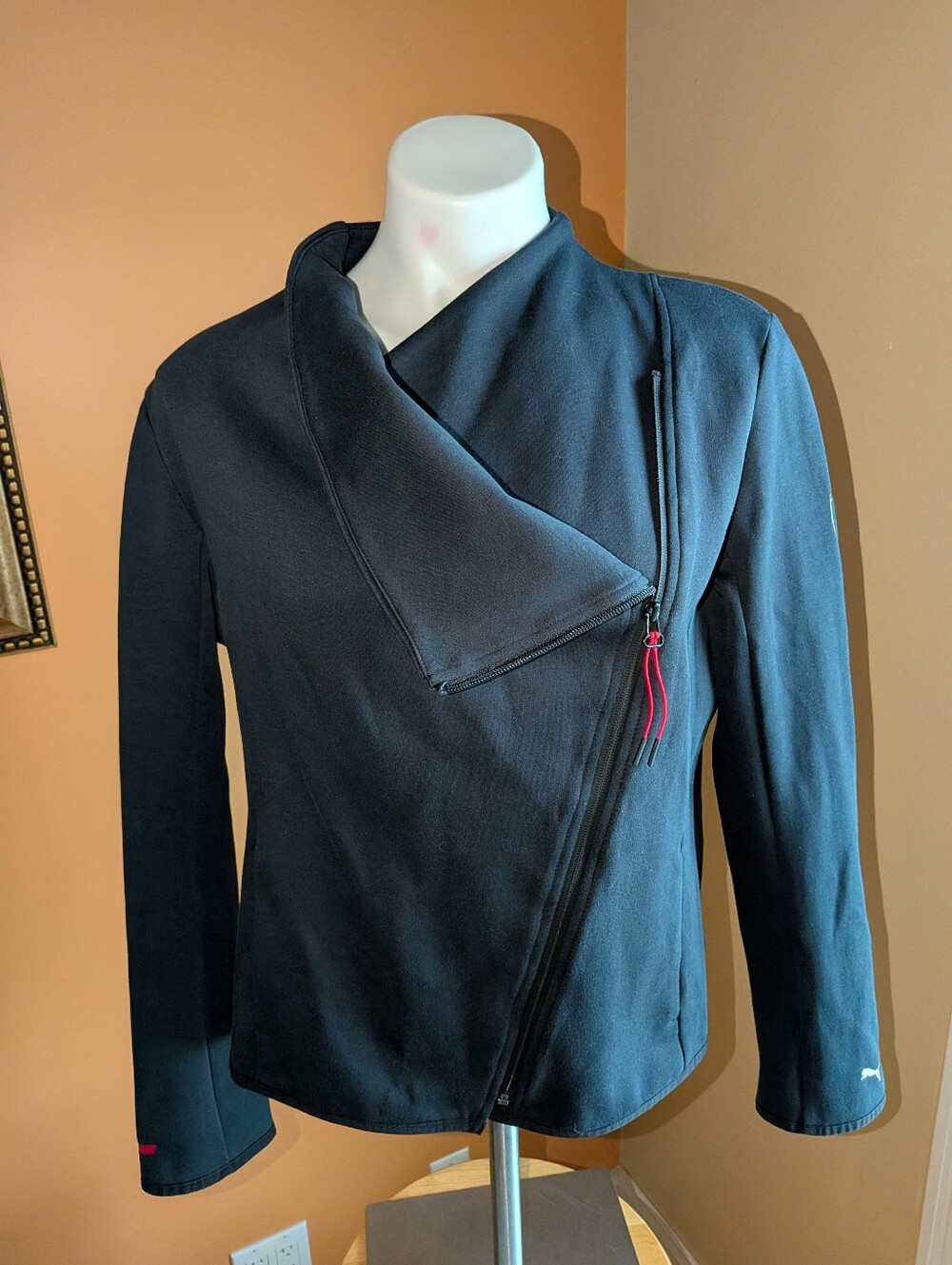 PUMA Ferrari Black Asymmetrical Zip Women's Jacket Size XL